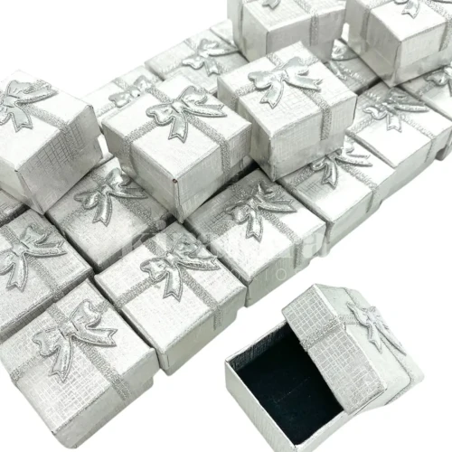Caja joyas plateada 4x4 cm un